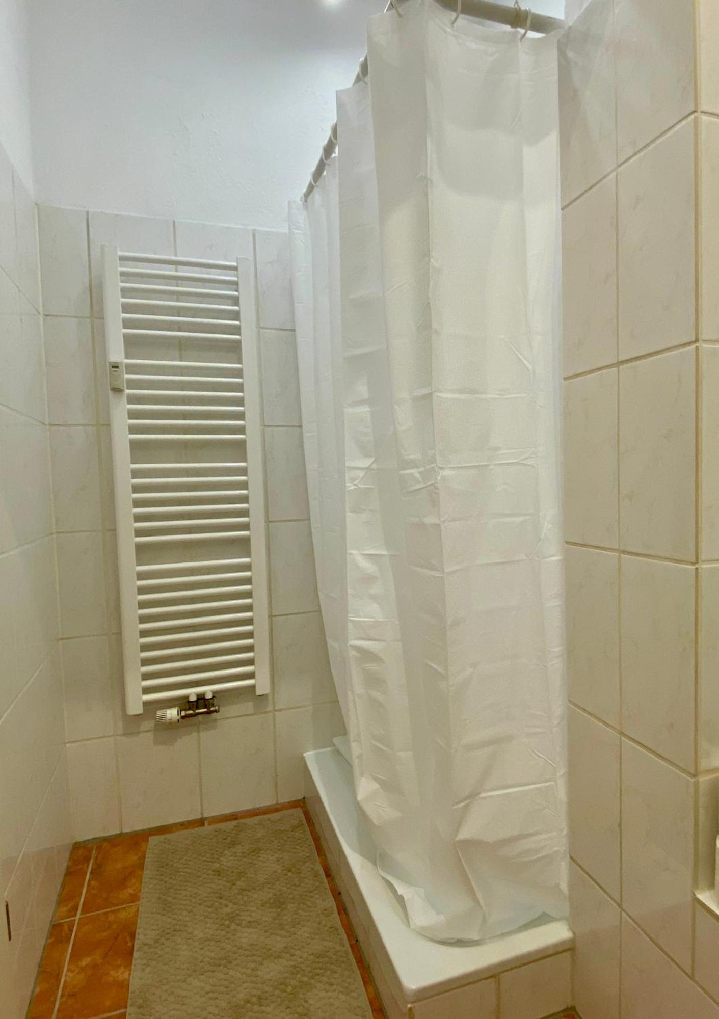 Ba Em City Apartment Wiesbaden Eksteriør billede
